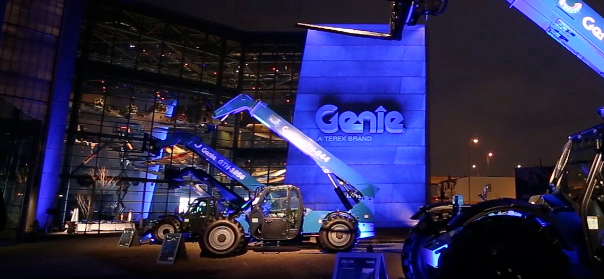 Genie-Projection-Mapping-07-1200x5551 Genie Lift