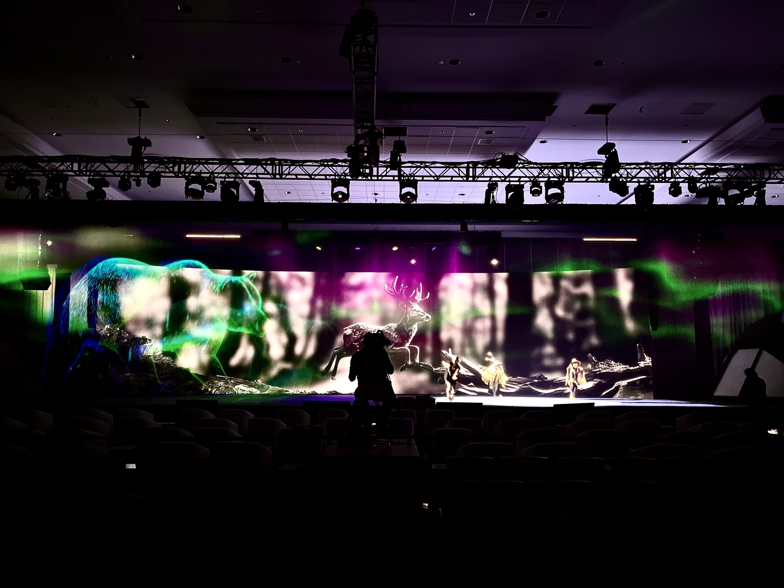 3 Innovative applications of how LED walls and screens can be used for experiential branding